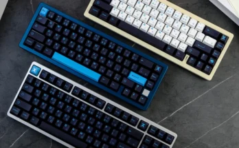 GMK 블랙 블루 키캡