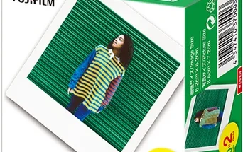 폴라로이드 스퀘어 필름